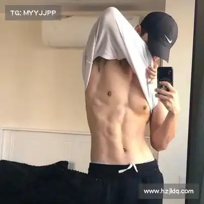 翁纳伶